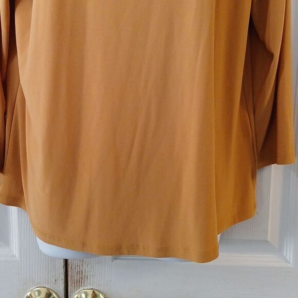 Nine West mustard color peep hole blouse business night out Sz L - Picture 2 of 5